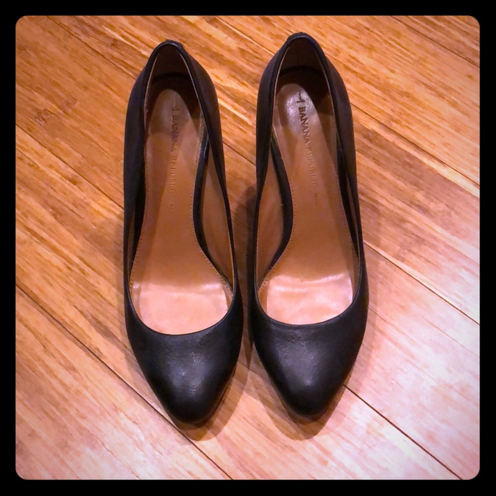 Black heels